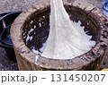 日本の年末の伝統行事、餅つき 131450207