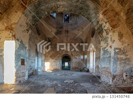 Abandoned church of Michael the Archangel, Tula region 131450748