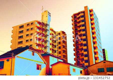 駅近風景　＜加工＞ 131452752