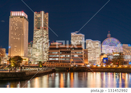 【神奈川県】横浜みなとみらい・ライトアップ トワイライト 【神奈川県】横浜みなとみらい・ライトアップ トワイライト 131452992