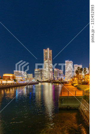 【神奈川県】横浜みなとみらい・ライトアップ　トワイライト 131452993