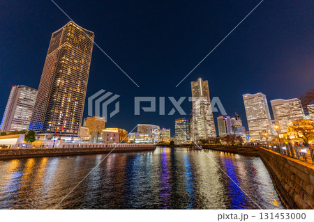 【神奈川県】横浜みなとみらい・ライトアップ トワイライト 【神奈川県】横浜みなとみらい・ライトアップ トワイライト 131453000