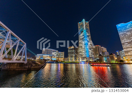 【神奈川県】横浜みなとみらい・ライトアップ　トワイライト 131453004