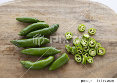 新鮮なハラペーニョ 131453686