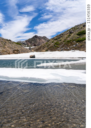 白山御前峰の血の池と剣ヶ峰　初夏の白山御前峰登山（お池めぐりコース） 131456389