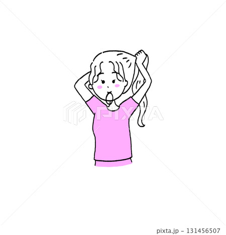 髪を結ぶ　女の子　イラスト 131456507