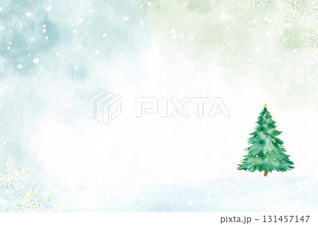 冬の雪景色とツリーの水彩背景素材　淡い色合いのナチュラルなクリスマスフレーム 131457147