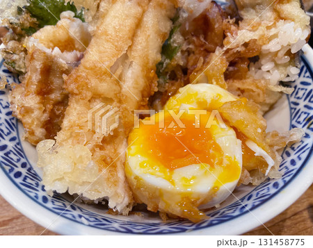 野菜と穴子と海老の天丼 野菜と穴子と海老の天丼 131458775