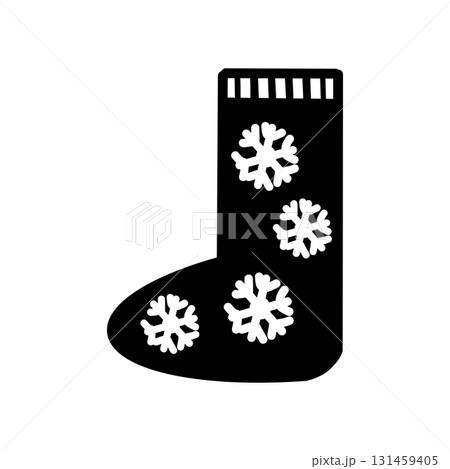 雪の結晶模様がデザインされたクリスマス靴下のイラスト 雪の結晶模様がデザインされたクリスマス靴下のイラスト 131459405