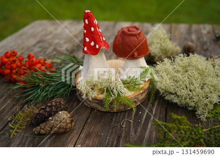 Kids craft ideas inspired by childhood dreams, using eco-friendly and natural materials. 131459690