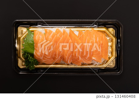 ［チリ産］サーモントラウト（養殖） 131460408