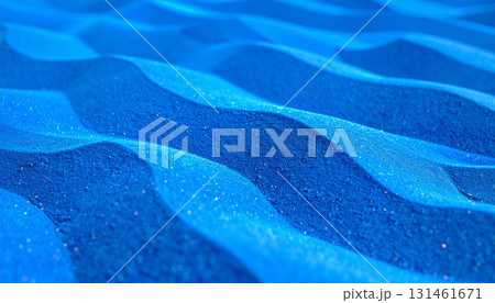 青の世界に広がる幻想的な砂の風紋 青の世界に広がる幻想的な砂の風紋 131461671