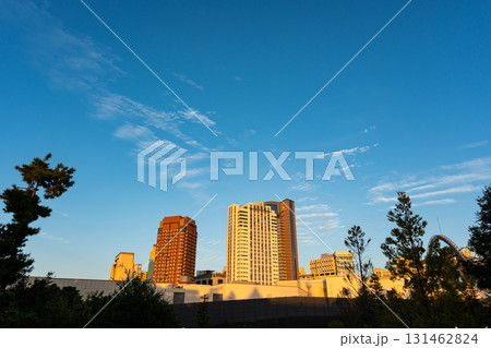 ザ パーク フロント ホテルと秋の夕暮れ 大阪府大阪市此花区 ザ パーク フロント ホテルと秋の夕暮れ 大阪府大阪市此花区 131462824