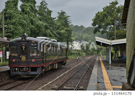 丹後鉄道　栗田駅から出発する丹後くろまつ号2 131464170
