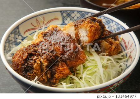 ソースかつ丼 ソースかつ丼 131464977