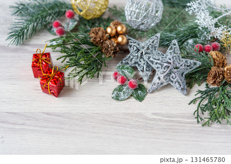 クリスマスイメージの背景 131465780