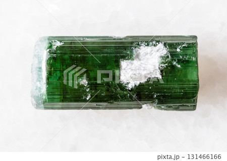 sample of natural verdelite crystal on whiteの写真素材 [131466166] - PIXTA