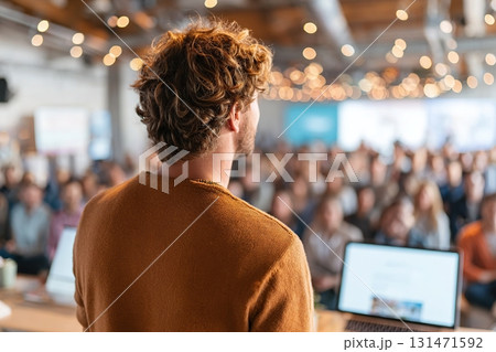 Student founder pitches innovative idea to audience at tech event in urban setting 131471592