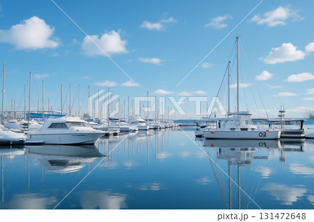 小樽港マリーナ マリンウェーブ小樽 雪景色 小樽港マリーナ マリンウェーブ小樽 雪景色 131472648