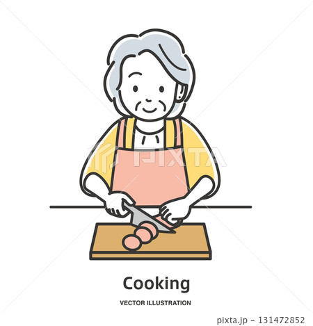 調理する年配の女性 131472852