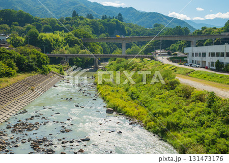天女橋より三峰川を望む【伊那市高遠町】 天女橋より三峰川を望む【伊那市高遠町】 131473176