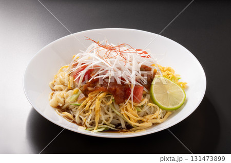 サルサソース 冷やし麺（サルサ・トマト・白髪ネギ・卵・胡瓜使用） 131473899