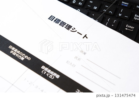 目標管理シート - 個人やチームの達成目標を明確に定義し、進捗状況を追跡するツールの目標管理シート 目標管理シート - 個人やチームの達成目標を明確に定義し、進捗状況を追跡するツールの目標管理シート 131475474