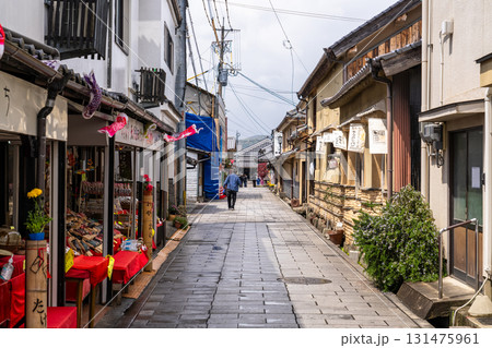 《大分県》豆田町商店街・伝統的な古い町並み 131475961