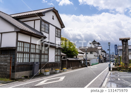 《大分県》豆田町商店街・伝統的な古い町並み 131475970