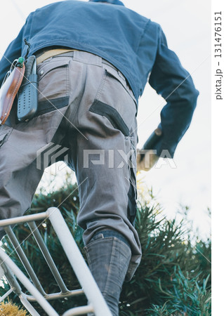 Japanese Gardener 131476151