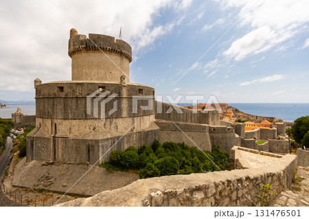 Beautiful Dubrovnik fortress Lovrijenac. Adriatic Sea 131476501