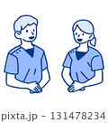 施術スタッフの男性と女性 131478234