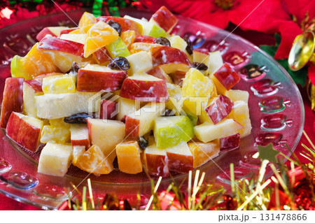 メキシコ クリスマスのリンゴのサラダ Ensalada de manzana navideña メキシコ クリスマスのリンゴのサラダ Ensalada de manzana navideña 131478866
