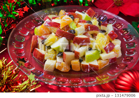 メキシコ　クリスマスのリンゴのサラダ　Ensalada de manzana navideña 131479006