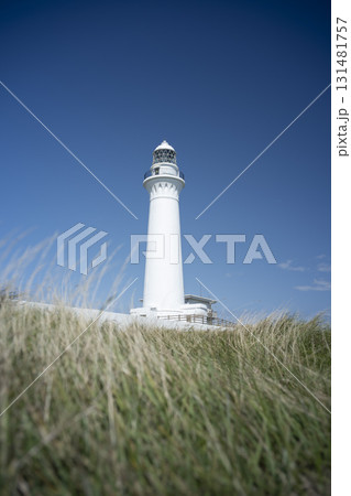 秋晴れの尻屋埼灯台 青森県東通村 9月末 秋晴れの尻屋埼灯台 青森県東通村 9月末 131481757