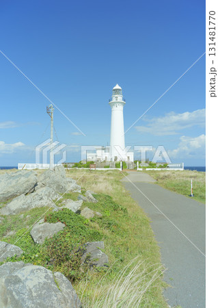 秋晴れの尻屋埼灯台　青森県東通村　9月末 131481770