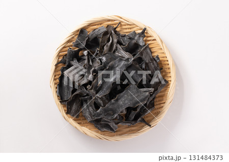 ［北海道産］切り落とし　根昆布 131484373