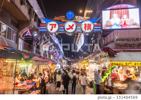 《東京都》アメ横商店街・上野の賑わう市場 131484569