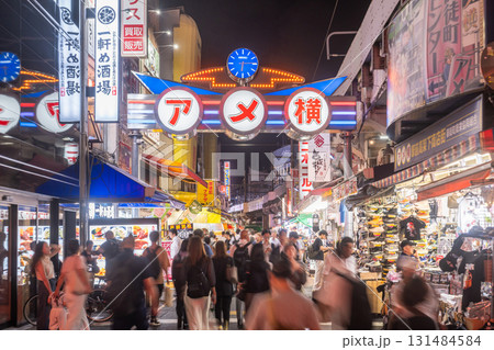 《東京都》アメ横商店街・上野の賑わう市場 131484584
