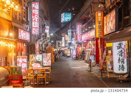 《東京都》上野駅前・ガード下飲み屋街 131484734