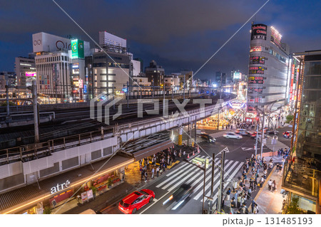 《東京都》上野駅前・繁華街 《東京都》上野駅前・繁華街 131485193