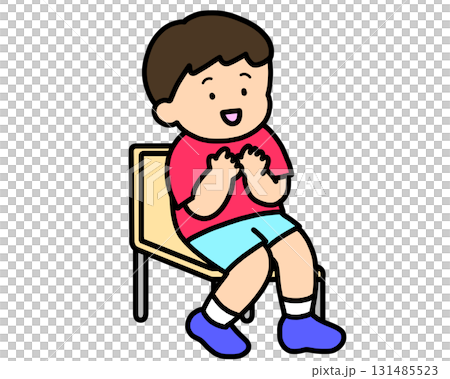 男孩坐在椅子上鼓掌 男孩坐在椅子上鼓掌 131485523