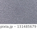 多色の糸で織られたグレーベースの布地テクスチャ 131485679