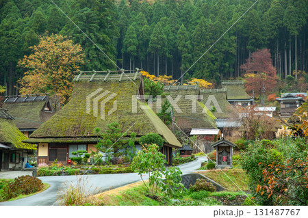 茅葺民家のある風景 茅葺民家のある風景 131487767
