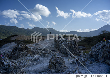 秋の夕方の宇曾利山湖　恐山 131488591