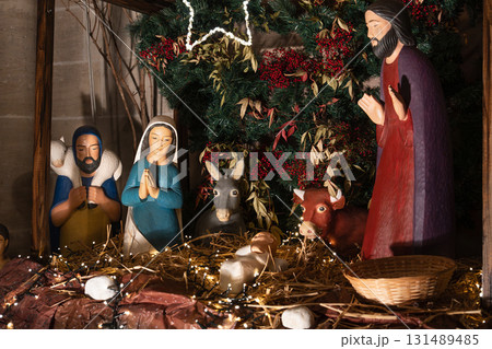 Christmas nativity scene Creche with Joseph Mary, Jesus and magi Christmas nativity scene Creche with Joseph Mary, Jesus and magi 131489485