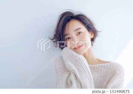 ショートヘアの美しい女性・ヘアスタイル ショートヘアの美しい女性・ヘアスタイル 131490675