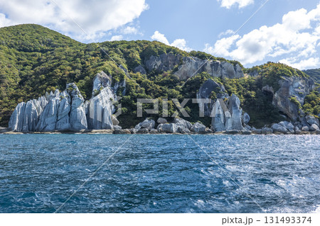 秋の仏ヶ浦の風景 青森県佐井村 遊覧船からの眺め 秋の仏ヶ浦の風景 青森県佐井村 遊覧船からの眺め 131493374