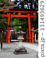 高野山の麓の丹生都比売神社の外鳥居と輪橋 131493629