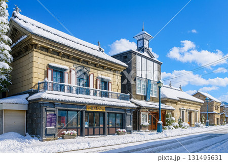 小樽　レトロな町並み　境町本通り　利尻屋みのや　　雪景色 131495631